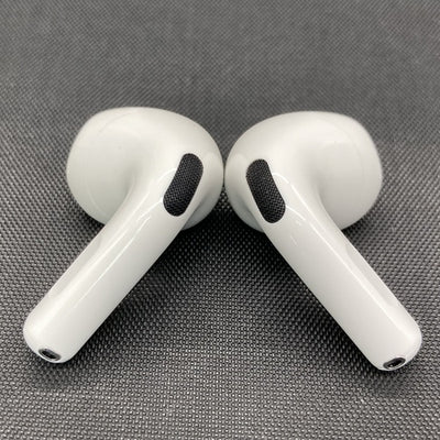 【中古】AirPods 4 MXP63J/A【日本橋】