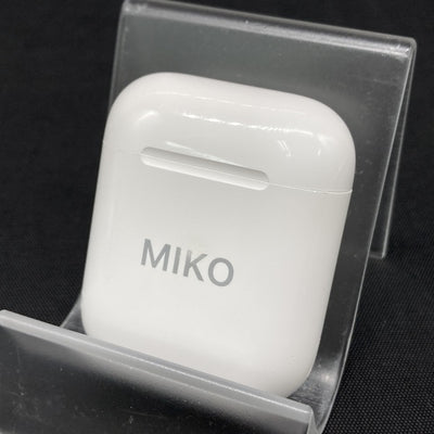 【中古】AirPods with Charging Case MV7N2J/A【名古屋】