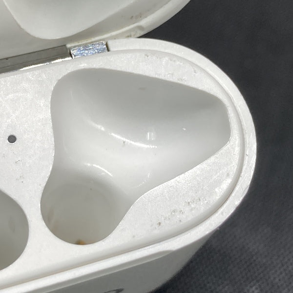 【中古】AirPods with Charging Case MV7N2J/A【名古屋】