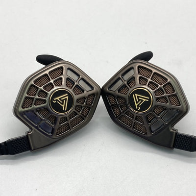 【中古】iSINE 20 Lightning & standard cable【日本橋】