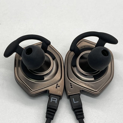 【中古】iSINE 20 Lightning & standard cable【日本橋】