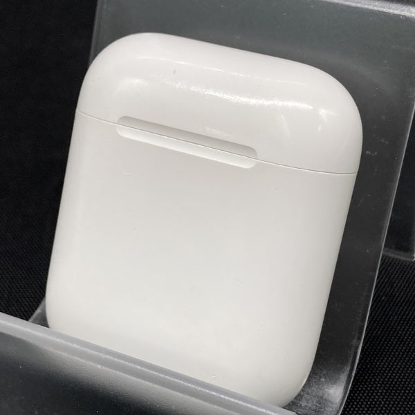 【中古】AirPods with Charging Case MV7N2J/A【名古屋】