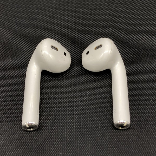 【中古】AirPods with Charging Case MV7N2J/A【名古屋】