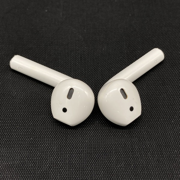 【中古】AirPods with Charging Case MV7N2J/A【名古屋】