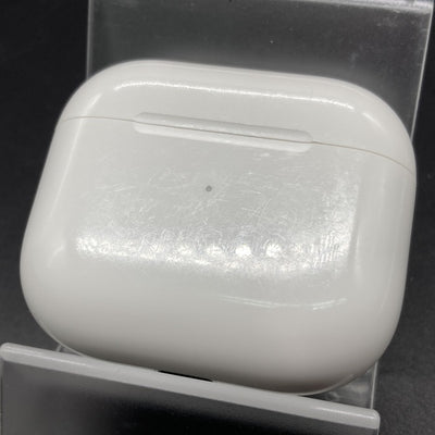 【中古】AirPods 充電ケース (第3世代)【秋葉原】
