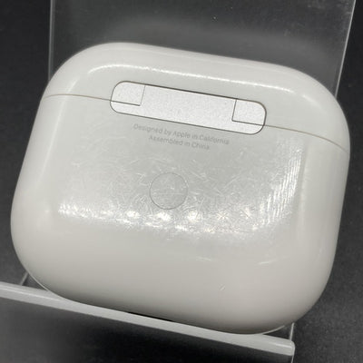 【中古】AirPods 充電ケース (第3世代)【秋葉原】