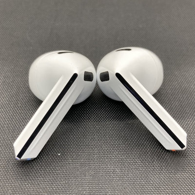 【中古】Galaxy Buds3 ホワイト 【SM-R530NZWAXJP】【名古屋】