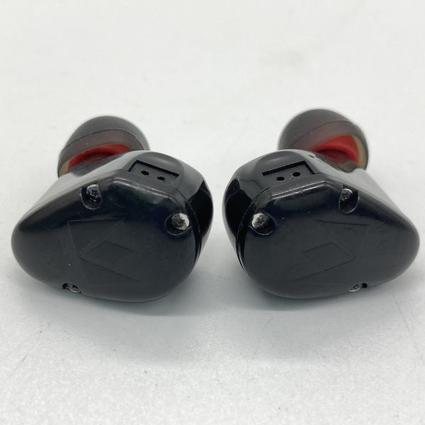【中古】CLASSIC Noble 4 ユニバーサルモデル（ケーブル欠品）【秋葉原】