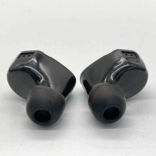 【中古】CLASSIC Noble 4 ユニバーサルモデル（ケーブル欠品）【秋葉原】