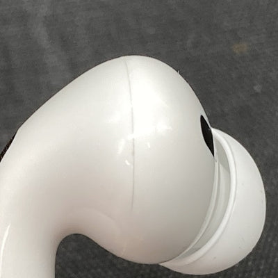 【中古】MagSafe充電ケース(USB-C)付きAirPods Pro(第2世代) MTJV3JA【名古屋】