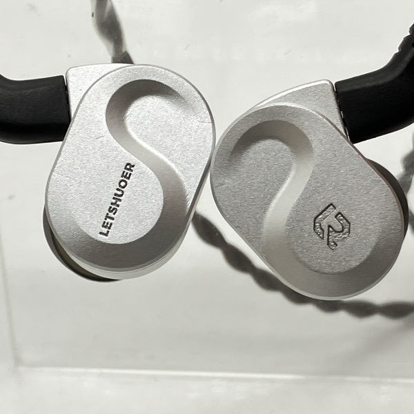 【中古】S08 Silver【秋葉原】