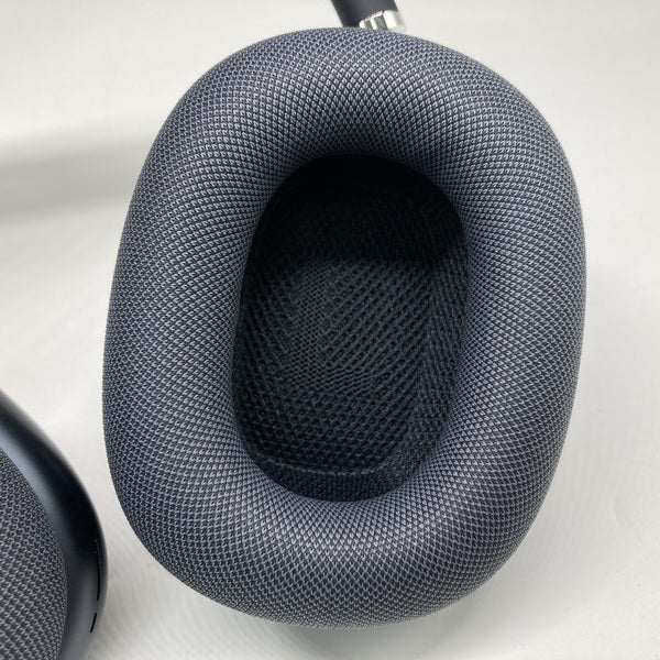 【中古】AirPods Max(USB-C) MWW43ZA/A ミッドナイト【秋葉原】