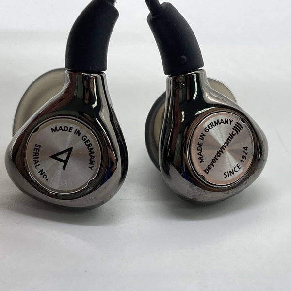 【中古】AK T8iE ブラック【AK-T8IE-BLK】【秋葉原】