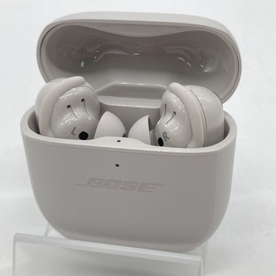 【中古】QuietComfort Ultra Earbuds White Smoke【秋葉原】