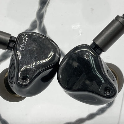 【中古】bleqk Lowmaster【秋葉原】