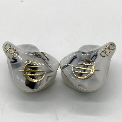 【中古】WHITE TIGER II 【QDC-TIGER-S-WH-V2】（ケーブル欠品）【秋葉原】