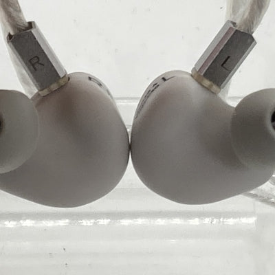 【中古】Cadenza 4【日本橋】