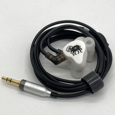 【中古】NA3 Essentials ホワイト【秋葉原】