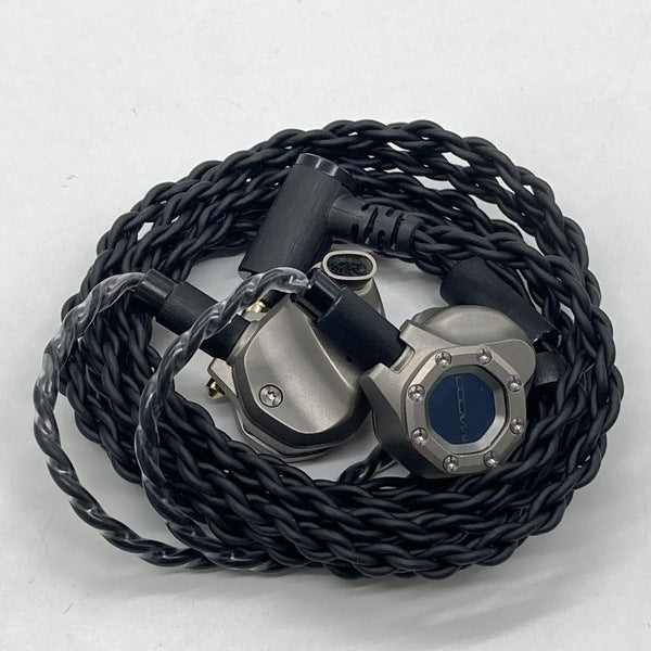 【中古】Typ821 【MDO-T821-TI】【秋葉原】