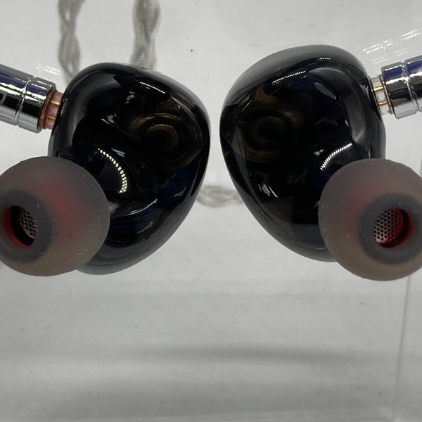 【中古】Relentless【名古屋】