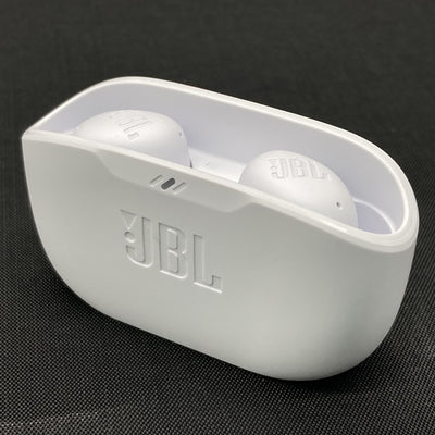 【中古】WAVE BUDS 2 ホワイト【JBLWBUDS2WHT】【秋葉原】