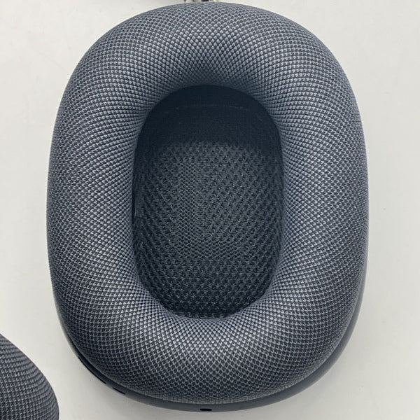 【中古】AirPods Max(USB-C) MWW43ZA/A ミッドナイト【秋葉原】