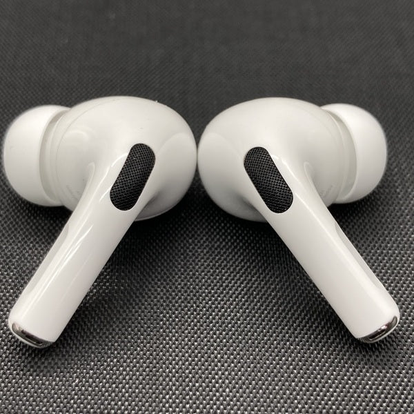 【中古】MagSafe充電ケース(USB-C)付きAirPods Pro(第2世代) MTJV3JA【日本橋】