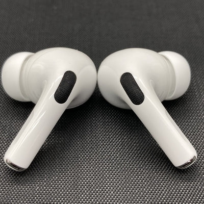 【中古】MagSafe充電ケース(USB-C)付きAirPods Pro(第2世代) MTJV3JA【日本橋】