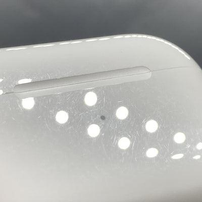 【中古】MagSafe充電ケース(USB-C)付きAirPods Pro(第2世代) MTJV3JA【日本橋】