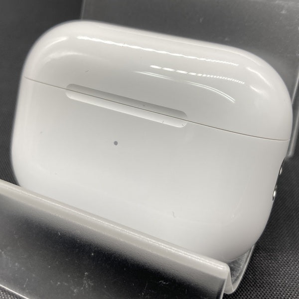 【中古】MagSafe充電ケース(USB-C)付きAirPods Pro(第2世代) MTJV3JA【日本橋】