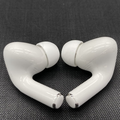【中古】MagSafe充電ケース(USB-C)付きAirPods Pro(第2世代) MTJV3JA【日本橋】
