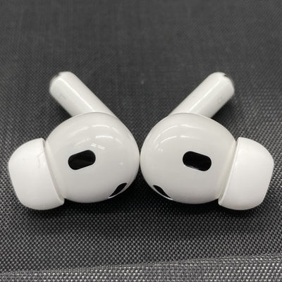 【中古】MagSafe充電ケース(USB-C)付きAirPods Pro(第2世代) MTJV3JA【日本橋】