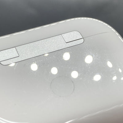 【中古】MagSafe充電ケース(USB-C)付きAirPods Pro(第2世代) MTJV3JA【日本橋】