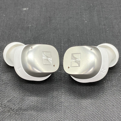 【中古】MOMENTUM True Wireless 4 ホワイトシルバー 【MTW4 White Silver】【秋葉原】