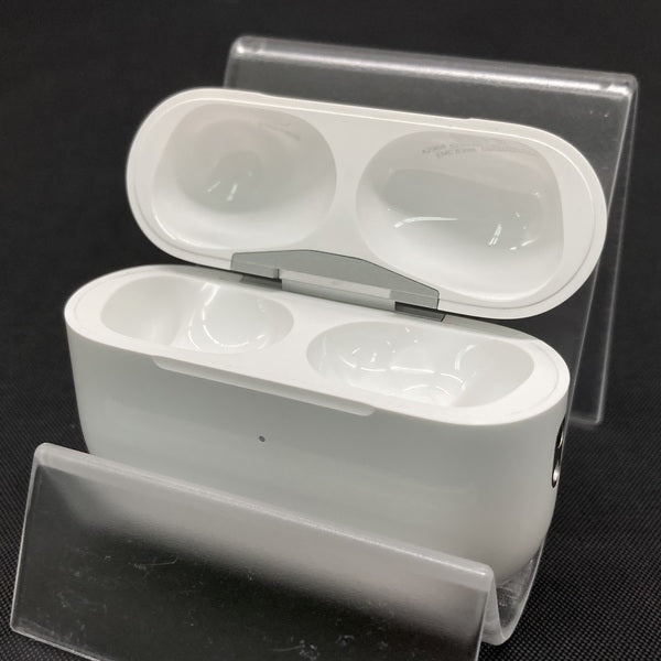 【中古】AirPods Pro (第2世代) MagSafe充電ケース(USB-C)【日本橋】