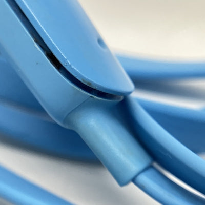 【中古】urBeats3 Lightning ブルー 【BT URBEATS LTG BLU（MUHT2PA/A）】【秋葉原】