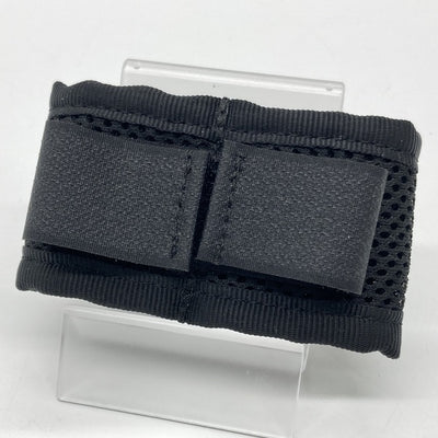 【中古】差し込むだけのハウジング保護用ふわふわツインチューブケース ブラック＜イヤホンが絡まないケーブル固定用ストッパー付き＞【VD608-BK】【秋葉原】