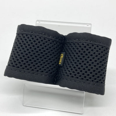 【中古】差し込むだけのハウジング保護用ふわふわツインチューブケース ブラック＜イヤホンが絡まないケーブル固定用ストッパー付き＞【VD608-BK】【秋葉原】