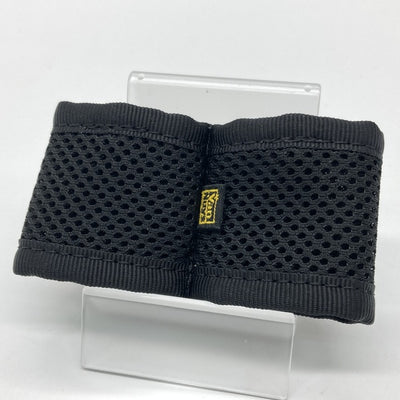 【中古】差し込むだけのハウジング保護用ふわふわツインチューブケース ブラック＜イヤホンが絡まないケーブル固定用ストッパー付き＞【VD608-BK】【秋葉原】