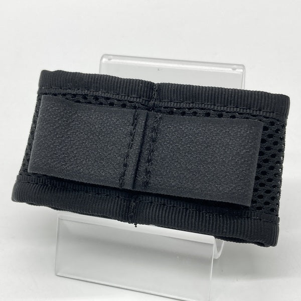 【中古】差し込むだけのハウジング保護用ふわふわツインチューブケース ブラック＜イヤホンが絡まないケーブル固定用ストッパー付き＞【VD608-BK】【秋葉原】