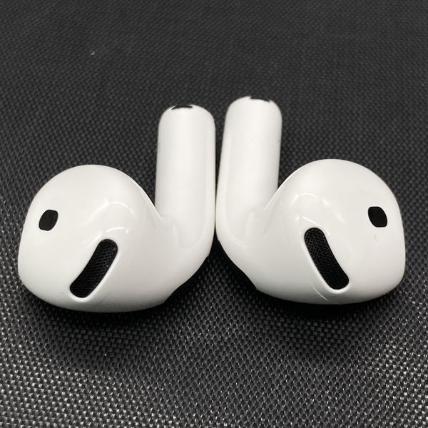 【中古】AirPods 4 MXP93J/A（アクティブノイズキャンセリング搭載）【秋葉原】