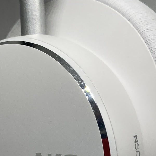 【中古】N9 Hybrid ホワイト【AKGN9HYBRIDWHT】【秋葉原】