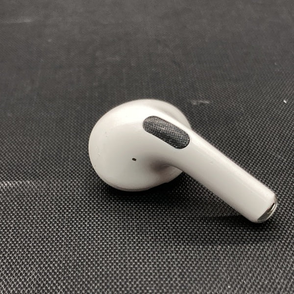 【中古】AirPods Pro （R側）【秋葉原】