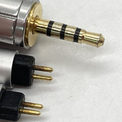 【中古】Silversonic MKV Custom 2.5mm 【BEA-3485】【秋葉原】