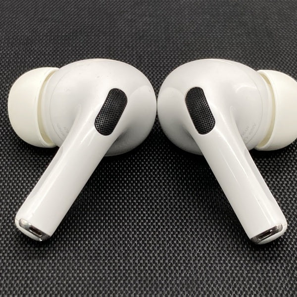 【中古】MagSafe充電ケース(USB-C)付きAirPods Pro(第2世代) MTJV3JA【名古屋】
