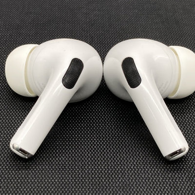 【中古】MagSafe充電ケース(USB-C)付きAirPods Pro(第2世代) MTJV3JA【名古屋】