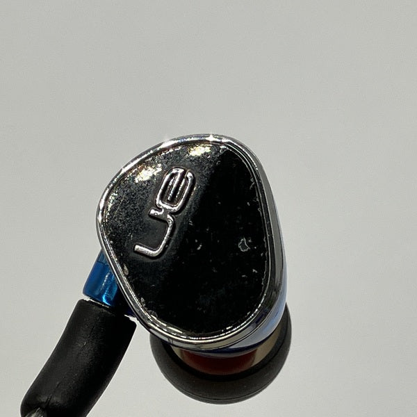 【中古】UE900s（Ultimate Ears 900s）【日本橋】