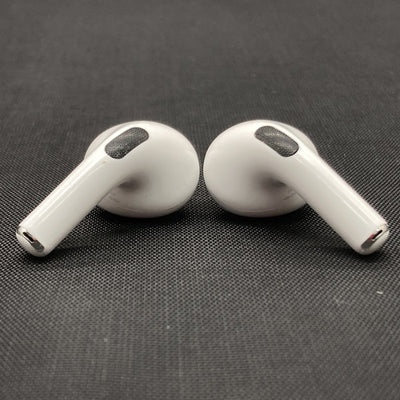 【中古】MagSafe充電ケース(USB-C)付きAirPods Pro(第2世代) MTJV3JA【秋葉原】