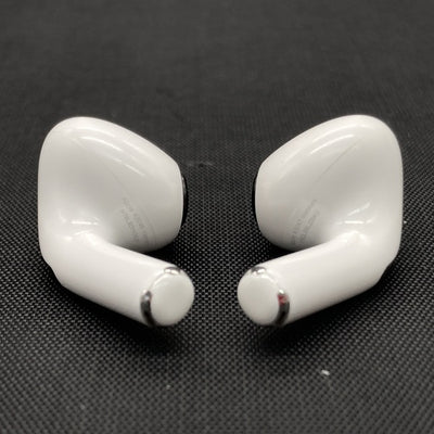 【中古】MagSafe充電ケース(USB-C)付きAirPods Pro(第2世代) MTJV3JA【秋葉原】