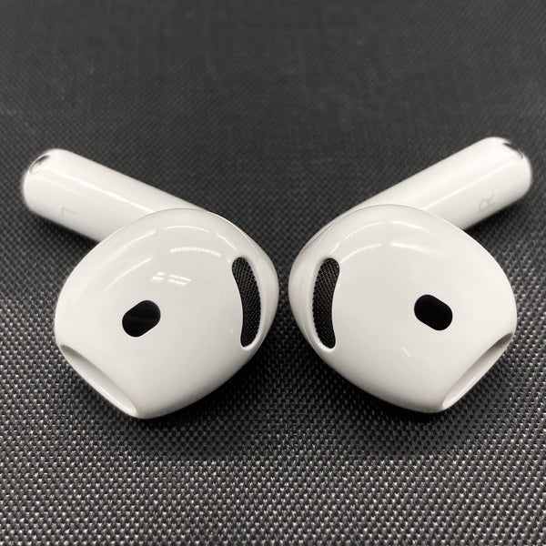 【中古】AirPods 4 MXP63J/A【秋葉原】